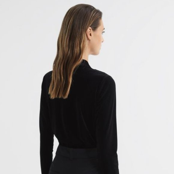 REISS Rosalba Velvet Plunge Bodysuit, Black - Large - Picture 6 of 11